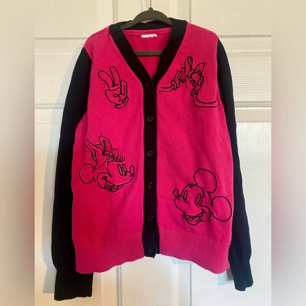 Disney Mickey and Minnie Mouse Kids Cashmere Cardigan Size 9/10 Pink Embroidered - Picture 2 of 6